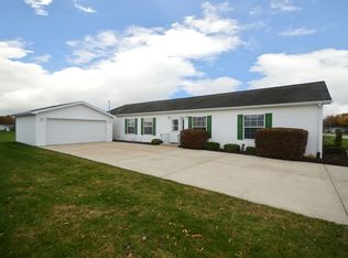 22545 S Remington Dr, Channahon, IL 60410