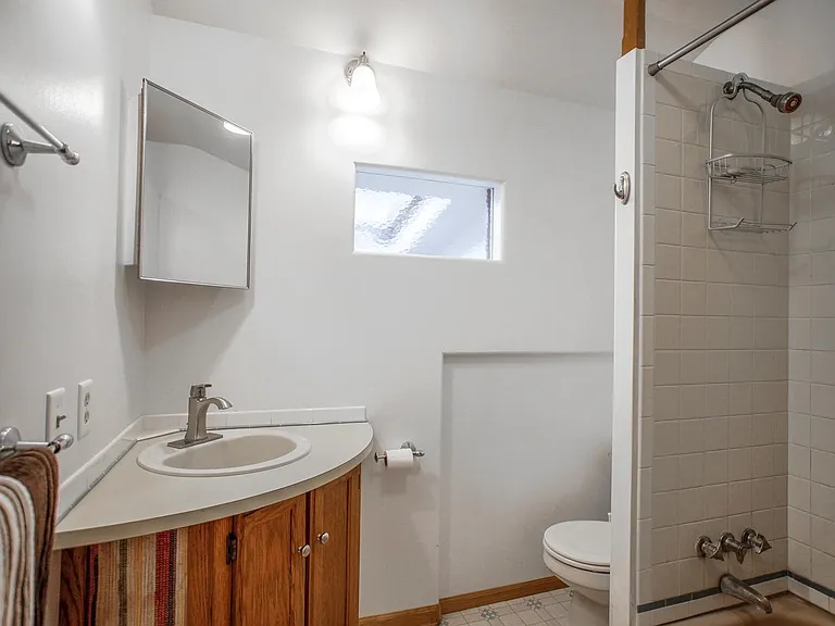 5411 N 225 W — Photo 28