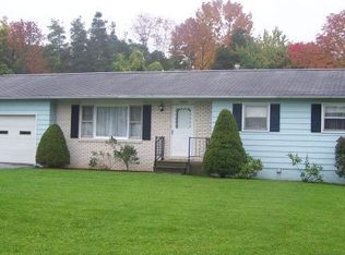 12838 Raymond Dr, Meadville, PA 16335