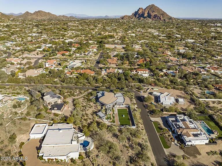 3282 E Palo Verde Dr — Photo 128