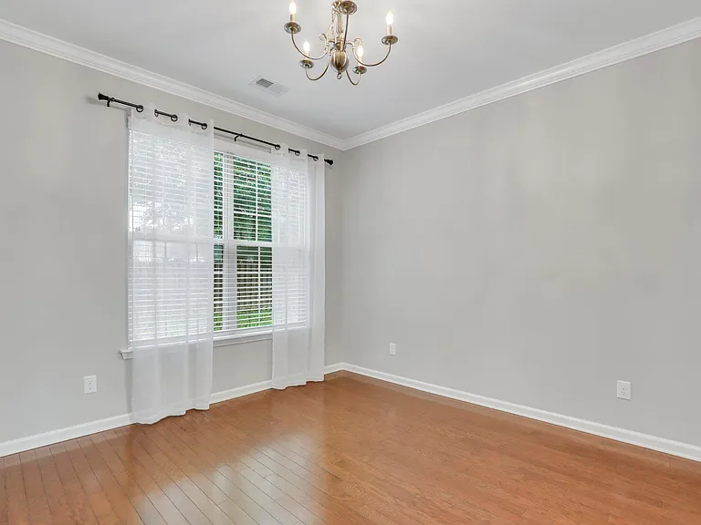 10 Shady Grove Ct — Photo 11