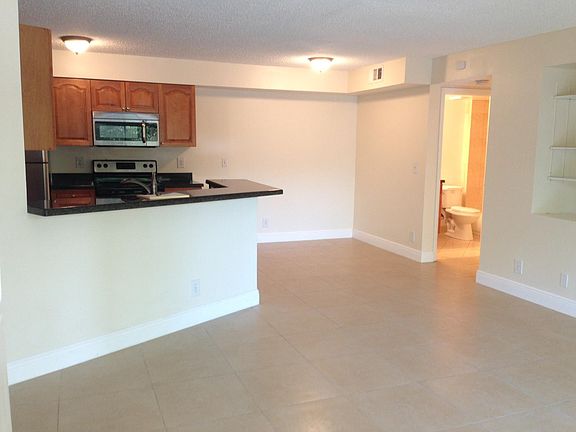 4th image of 9999 Summerbreeze Dr APT 1107