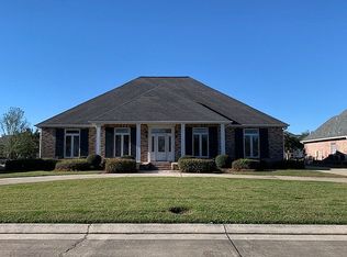 129 Oak Ridge Dr, La Place, LA 70068