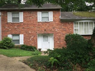 411 Dorchester Rd, Arlington, VA 22213