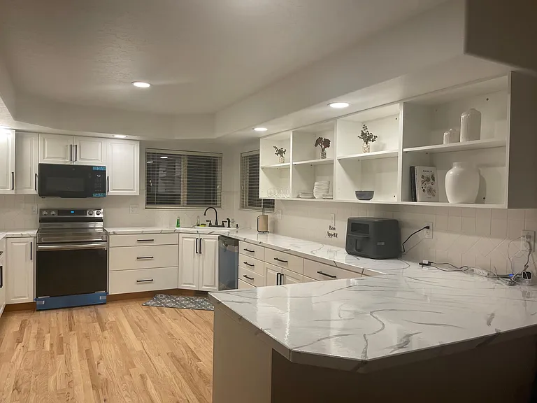 stainless steel appliances /new