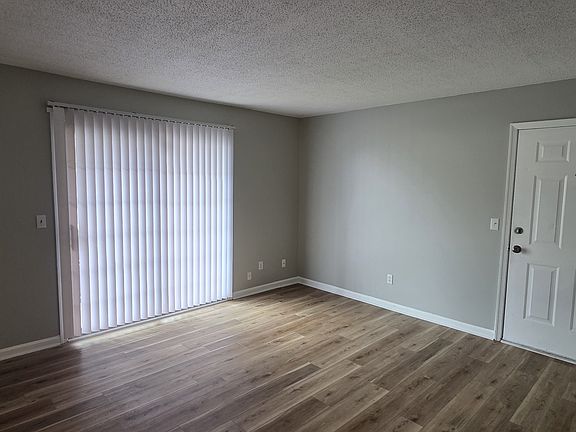 3rd image of 5637 Hornaday Rd Unit A