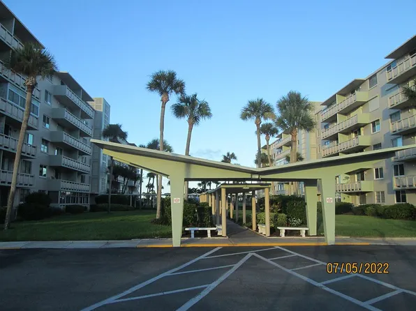 2020 N Atlantic Ave APT 108-N, Cocoa Beach, FL 32931