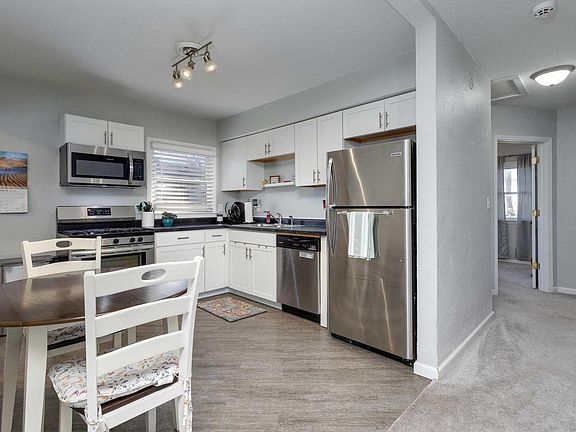 5th image of 1639 W Hayes St