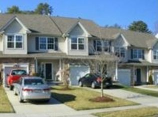 147 Hidden Dr, Blackwood, NJ 08012