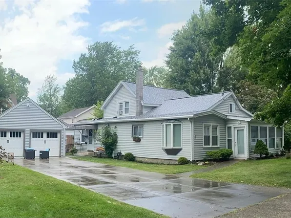 6 Maple St, Tonawanda, NY 14150