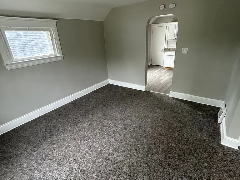 12918 Ferris Ave — Photo 11