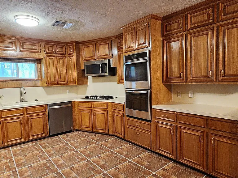 616 Cannan Dr — Photo 20