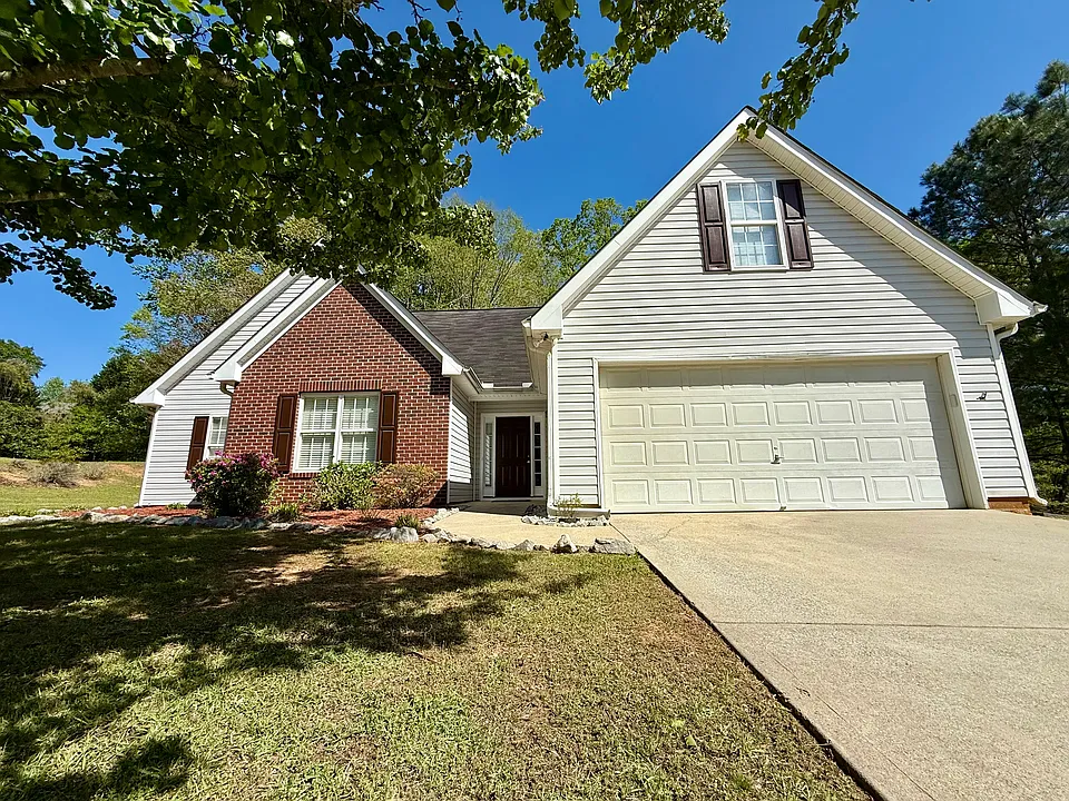 4314 Lock Ness Ln