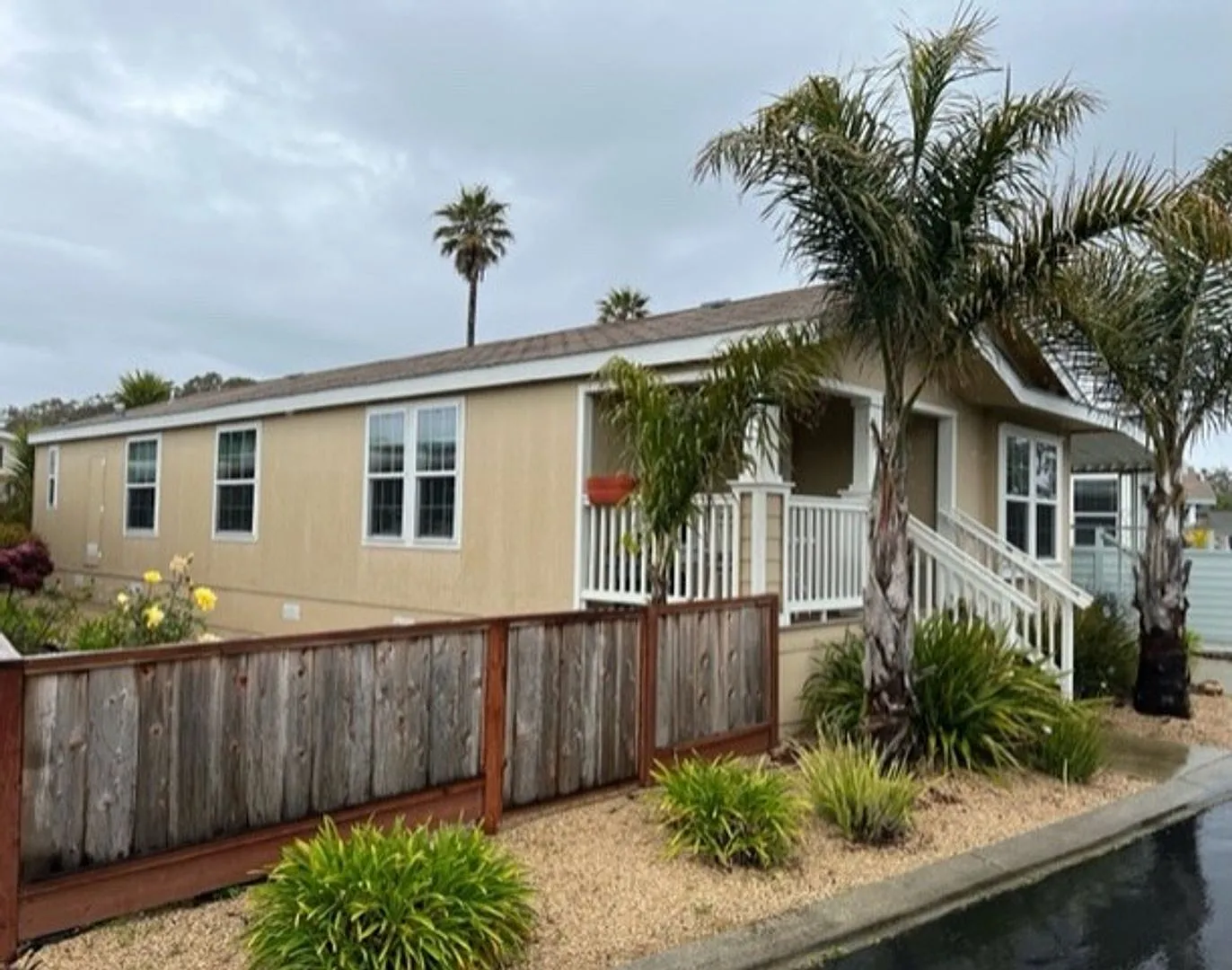 Furnished Mobile Home - De Anza Park - UCSC Area — Photo 1
