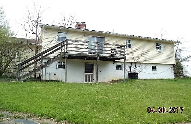 2nd image of 7648 N Valley Pike