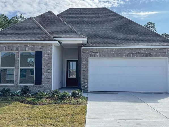 65740 Rouquette Dr, Lacombe, LA 70445