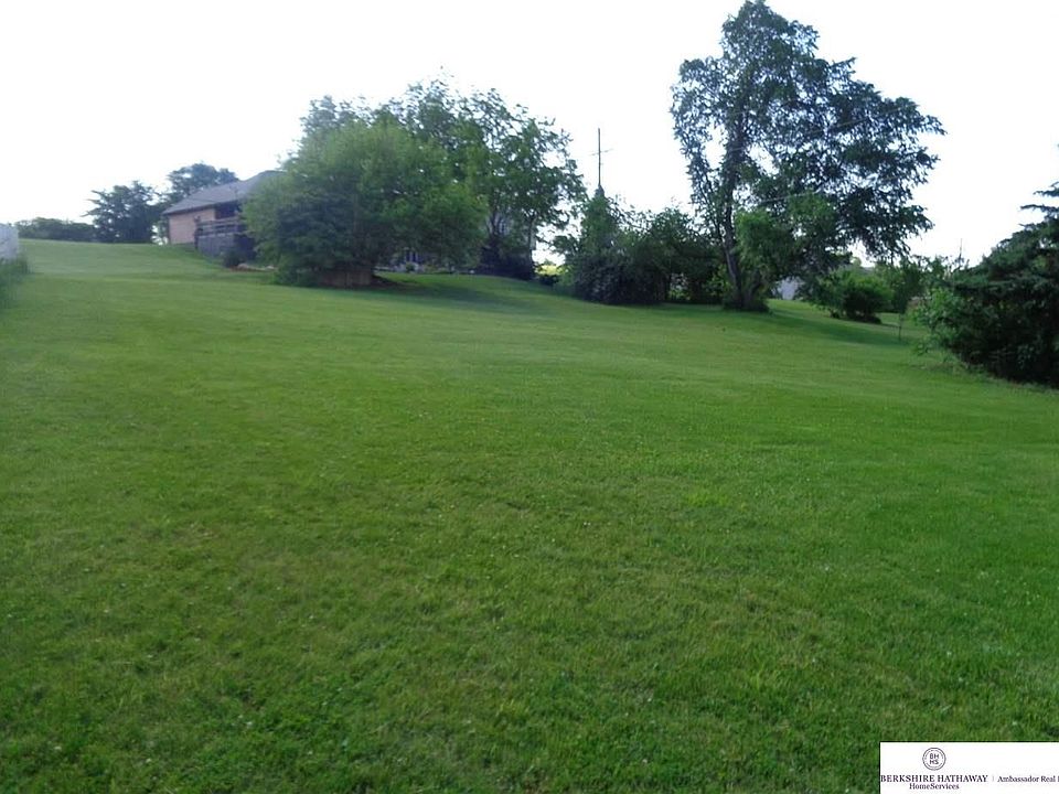 1st image of 1205 Beaver Lake Blvd