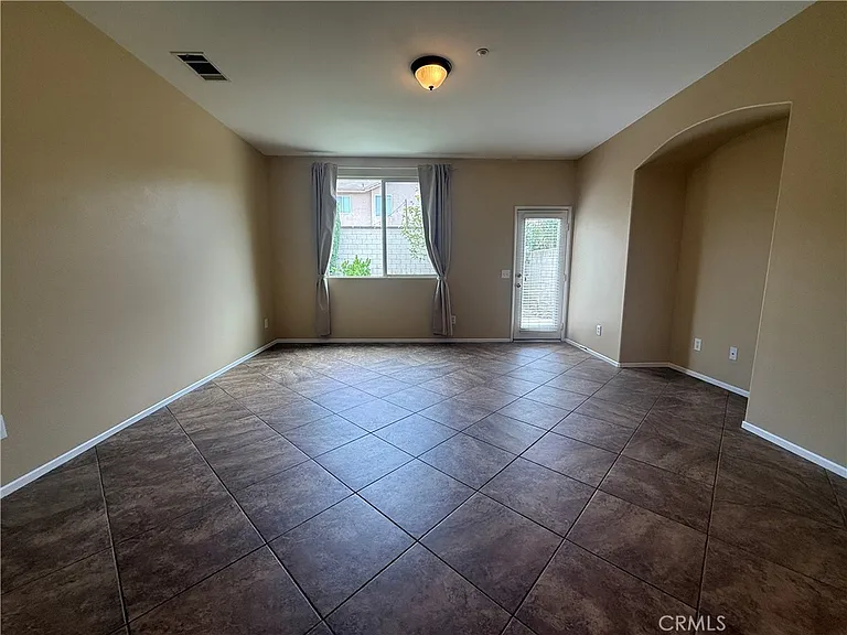 7219 Riley Dr — Photo 8