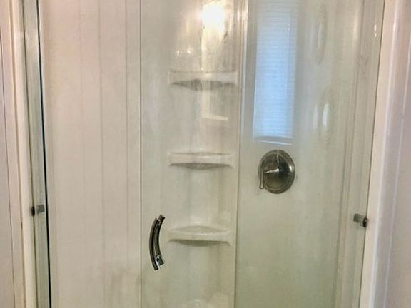 2nd image of 817 E Chestnut St #1
