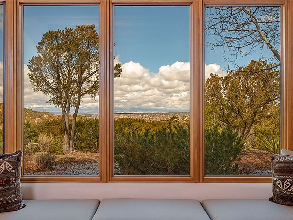 5th image of 703 Camino Ocaso Del Sol