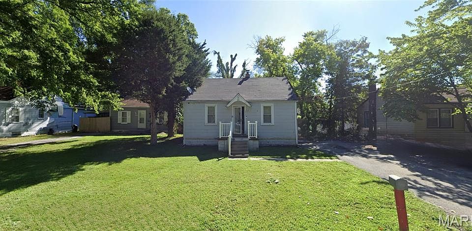 1st image of 10134 Clairmont Dr