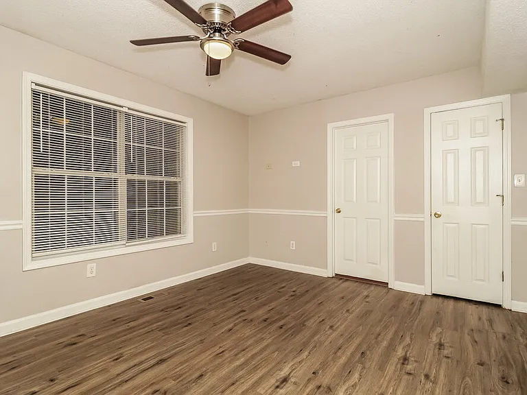 28 Fernwick Ct — Photo 11