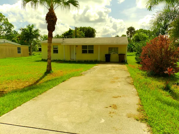 315 Montgomery Ave, Fort Myers, FL 33905