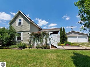 7516 Jackson Rd, Elwell, MI 48832