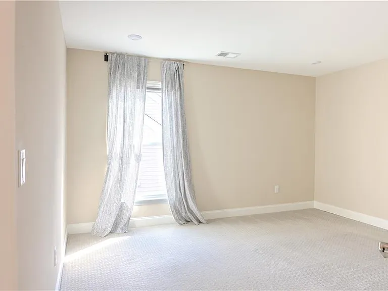 8040 Scenic Ridge Way — Photo 38