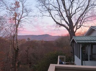 5297 Hickory Nut Gap Rd, Banner Elk, NC 28604