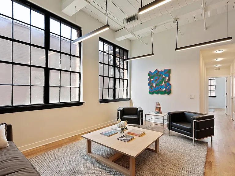 Building's Lounge