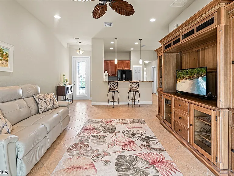10535 Carolina Willow Dr — Photo 5