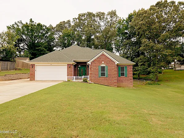 4307 Bienville Rd, Nesbit, MS 38651