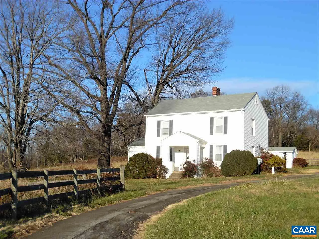 5568 Cove Garden Rd photo 1