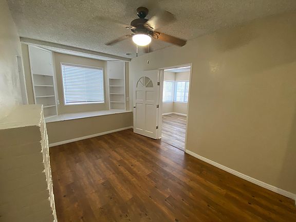 5th image of 556 W Belmont St
