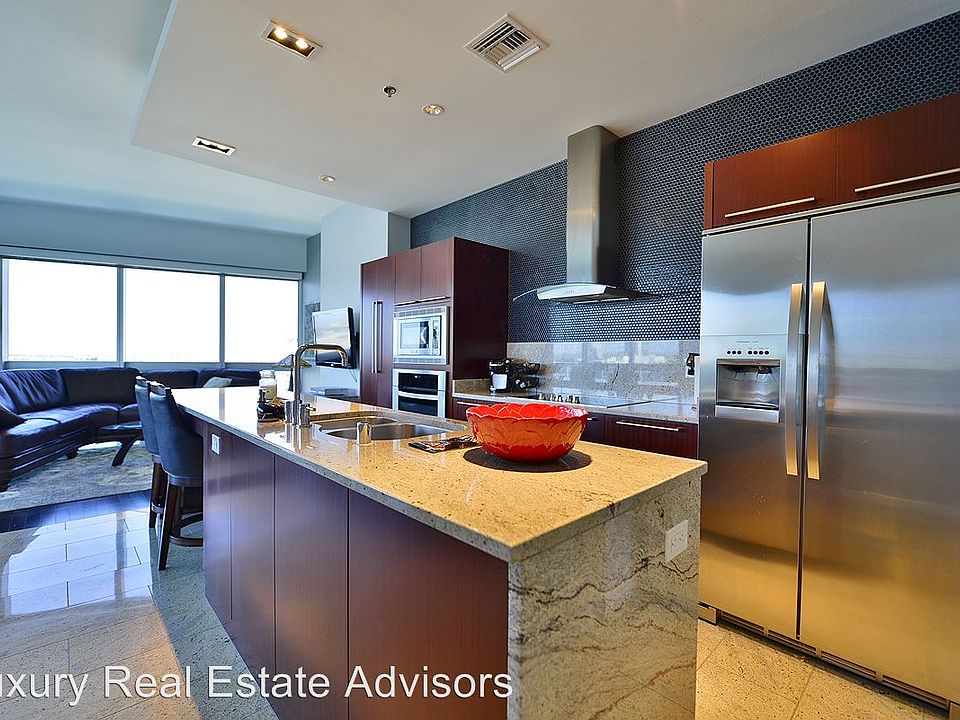 1st image of 4471 Dean Martin Dr Unit 1000