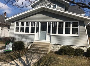 135 Wall St, Zeeland, MI 49464