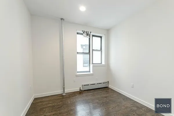 Rented by Bond New York | media 22