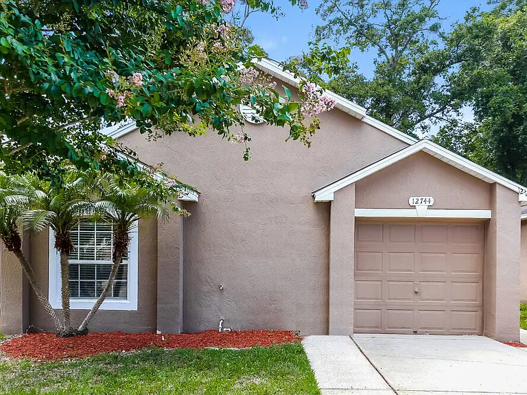 12744 Ashbrook Cir W — Photo 1