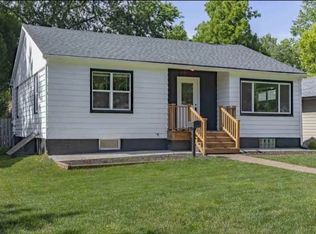 527 Bertrand St, Manhattan, KS 66502
