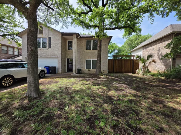 1913 Yellowstone Ln, Corinth, TX 76210