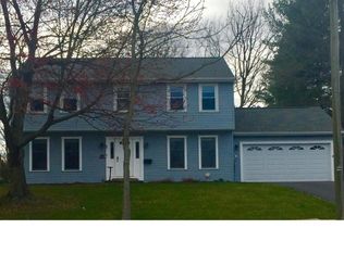65 Wellington Blvd, Wyomissing, PA 19610
