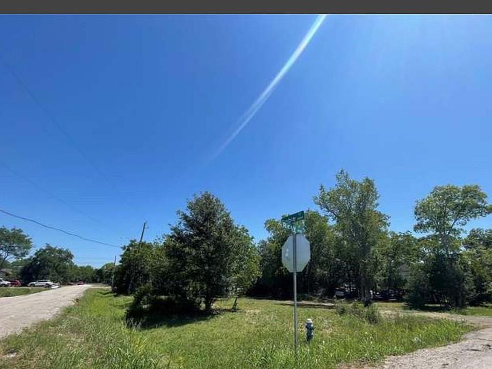 2nd image of 10133 Dobie Lot 1