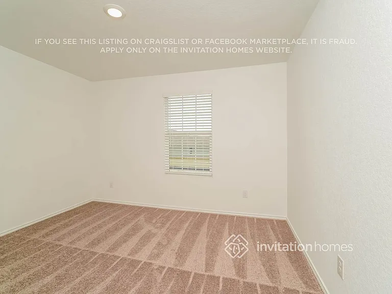 222 Hollywood Dr — Photo 10