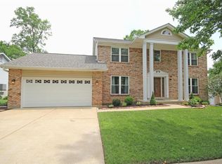 2811 Spring Water Dr, Saint Louis, MO