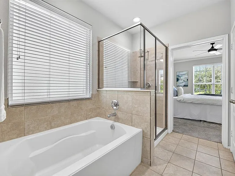 1425 Bull St — Photo 17