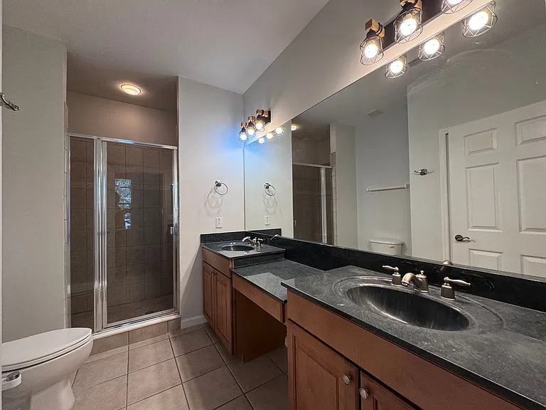 4249 Corrine Dr #104 — Photo 29