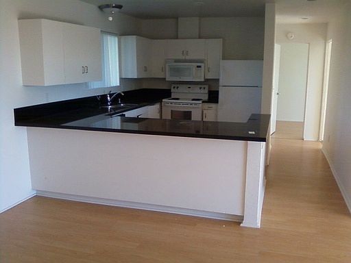 2nd image of 510 Stratford Ct APT 207B