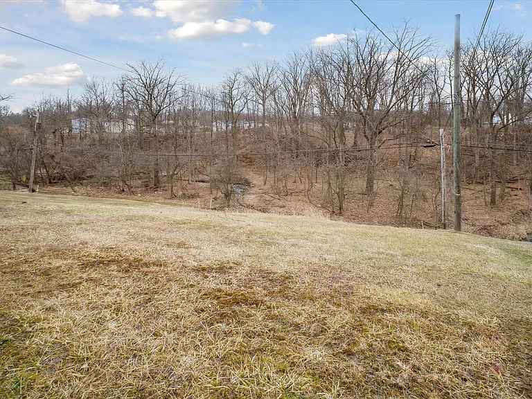 6699 Deer Ct — Photo 24