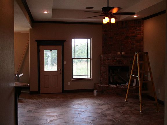 3rd image of 13 Blue Meadow Dr